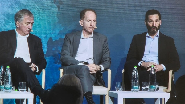 Cruise company executives discuss decarbonisation challenges at CLIA Cruise Week Europe