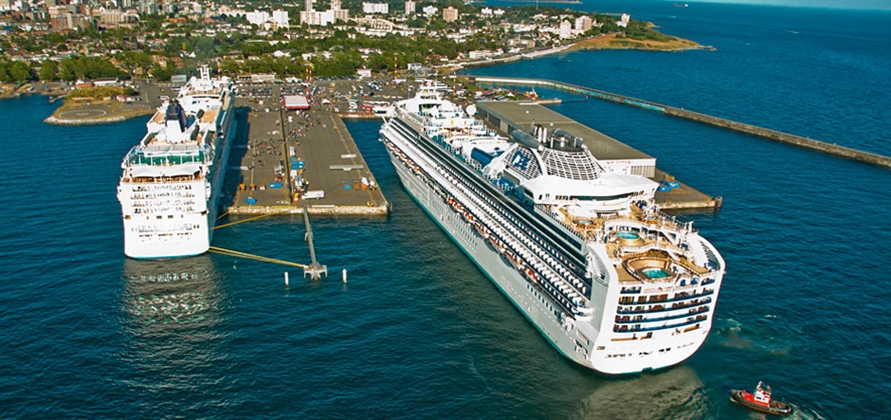 Star Cruises closes busy 2015 season at Ogden Point