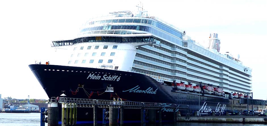 Mein Schiff 6 makes her maiden call to Germany