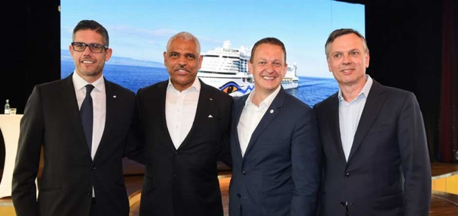 Costa Group and Carnival Corporation to hire 4,500 Italians by 2022