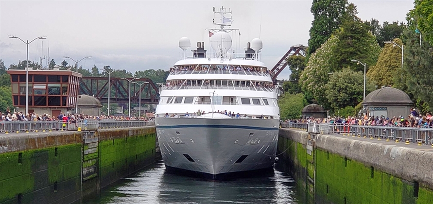Windstar Cruises makes history in Seattle