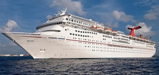 Carnival Corporation delivers retired ships for recycling in Turkey