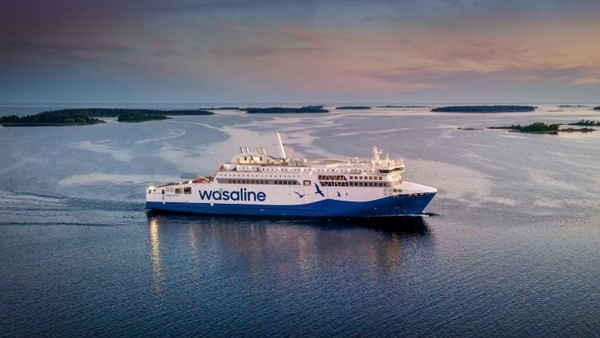 Aurora Botnia successfully completes first sea trials