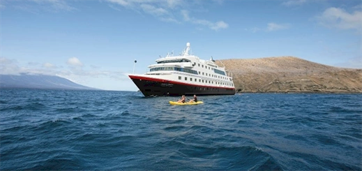 Metropolitan Touring and Hurtigruten Expeditions partner