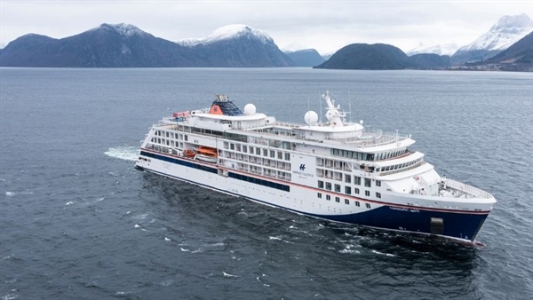 Hapag-Lloyd Cruises takes delivery of Hanseatic spirit