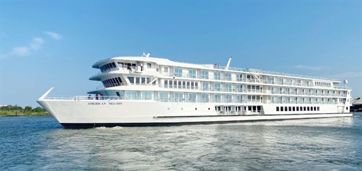 American Melody makes debut with Mississippi River cruise