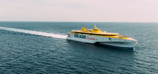 Austal Philippines delivers Bañaderos Express to Fred. Olsen Express