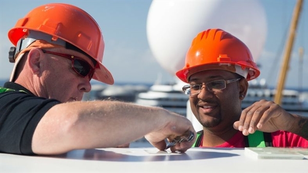Delivering fast and reliable connectivity at sea