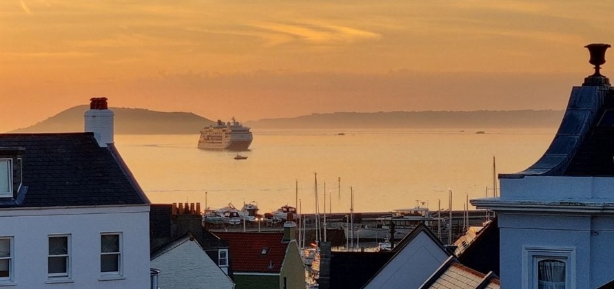 Cruising returns to Guernsey after two-year pause