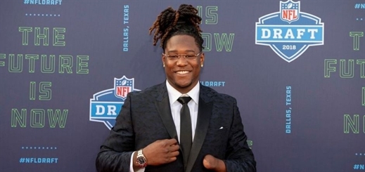 Shaquem Griffin christens Margaritaville at Sea Paradise