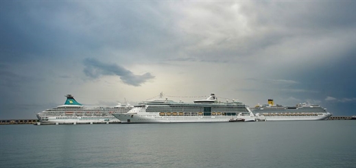 Three cruise ships call simultaneously at the Port of Tarragona