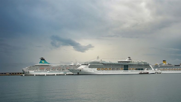 Three cruise ships call simultaneously at the Port of Tarragona
