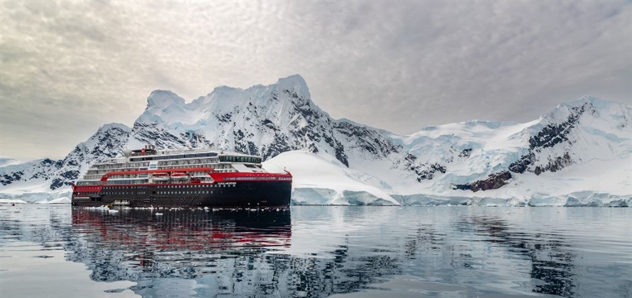 Hurtigruten Expeditions implementing Starlink fleetwide