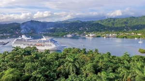 Why is Caribbean cruising enduringly popular with guests?