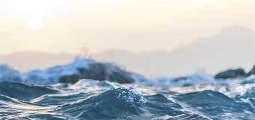 UK invests £77 million to decarbonise maritime travel