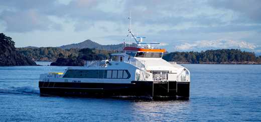 OMA Baatbyggeri delivers first of two hybrid ferries to Norled