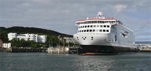 Isle of Man Steam Packet Company christens Manxman