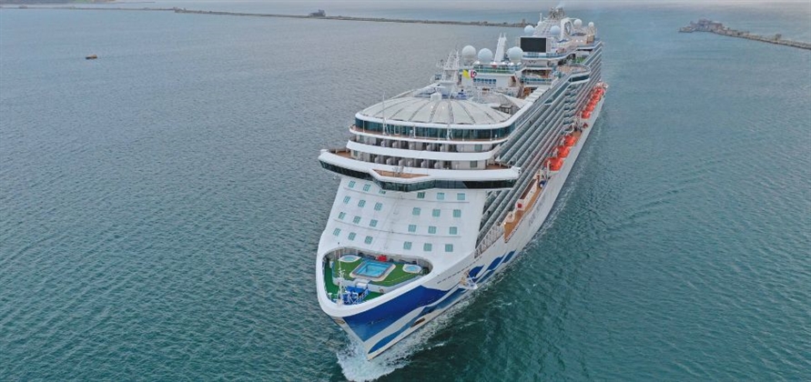 Regal Princess calls at Portland Port during British Isles cruise