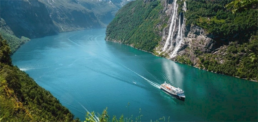 Two new Havila Voyages ships to enter service on Norwegian coast