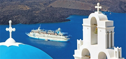 How are smaller cruise lines reducing their environmental footprint?