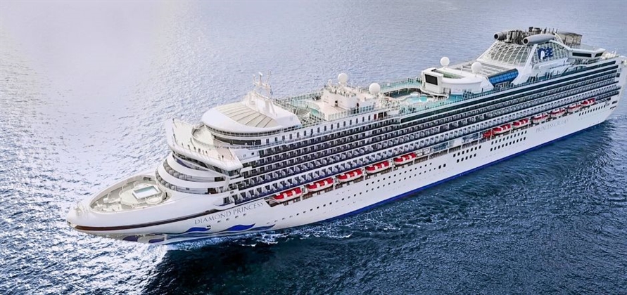 Diamond Princess arrives in Singapore for winter season