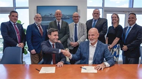 Navantia and Royal Caribbean Group sign new ship revitalisation agreement
