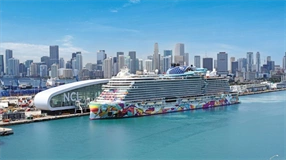 Eric Stonestreet christens new Norwegian Aqua in Miami