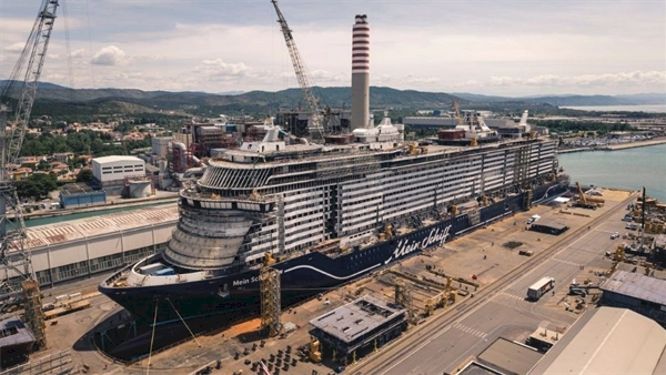 Fincantieri launches Mein Schiff Flow at Monfalcone shipyard