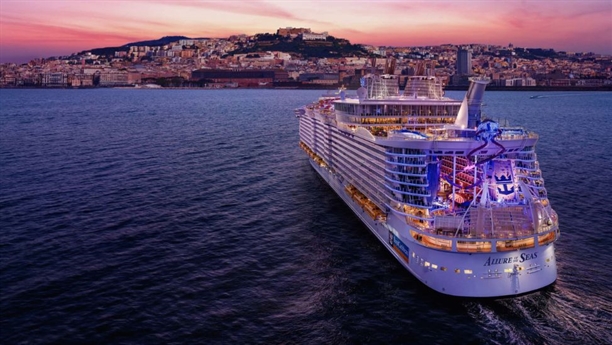 Bolidt refurbishes 30 spaces onboard Allure of the Seas
