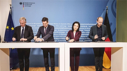 MSC Cruises signs first order from Meyer Werft for six new cruise ships