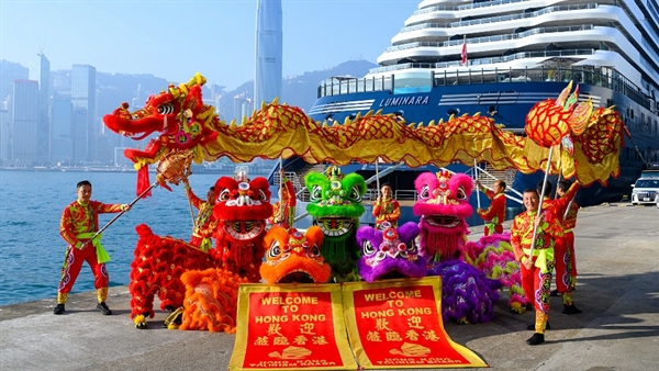 The Ritz-Carlton Yacht Collection’s Luminara makes maiden call to Hong Kong