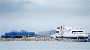 Port of Tarragona launches tenders for onshore power at Balears Wharf