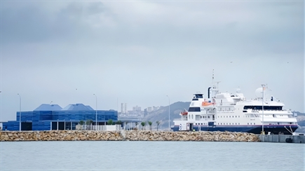 Port of Tarragona launches tenders for onshore power at Balears Wharf