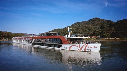 AmaWaterways christens new river cruise vessel AmaSofia