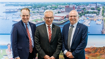 Canadian government to invest $14.3m in shore power at Port Charlottetown