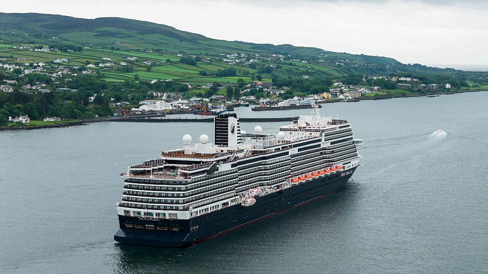 Nieuw Statendam becomes the largest cruise ship to ever visit Foyle Port