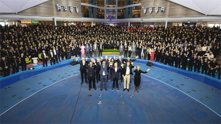 Royal Caribbean takes delivery of Legend of the Seas from Meyer Turku