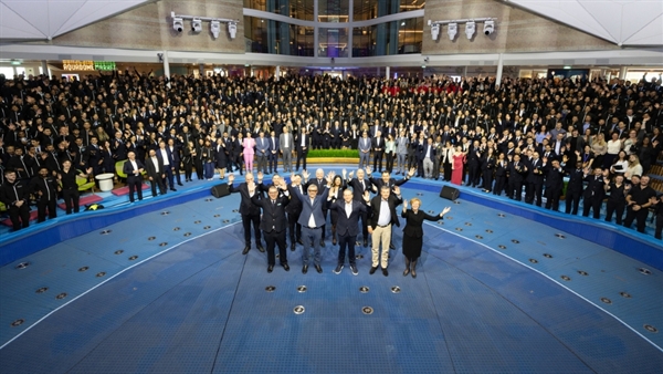 Royal Caribbean takes delivery of Legend of the Seas from Meyer Turku