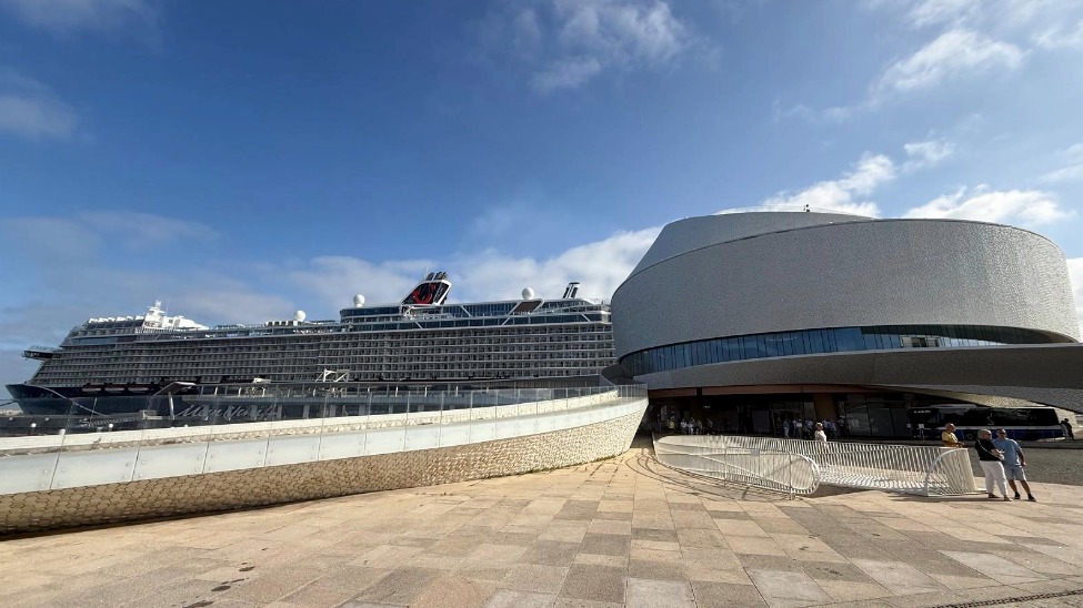 Porto Cruise Terminal handles 11 consecutive turnarounds for Mein Schiff 6
