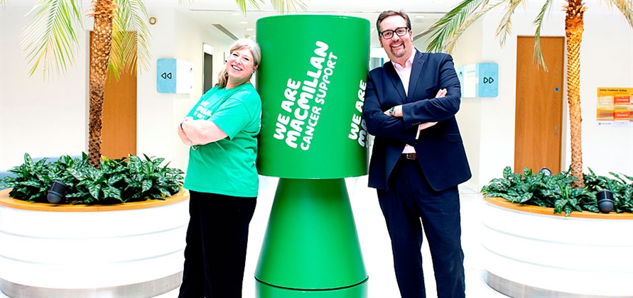 P&O raises funds for Macmillan