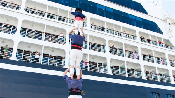 Tarragona Cruise Port Costa Daurada closes its 2015 season