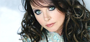 Sarah Brightman to name Seabourn Encore in Singapore