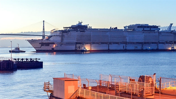 Success for Symphony of the Seas at first sea trials
