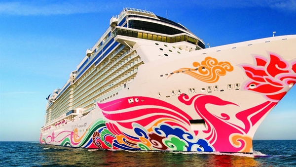 WMS becomes onboard cellular provider for NCLH