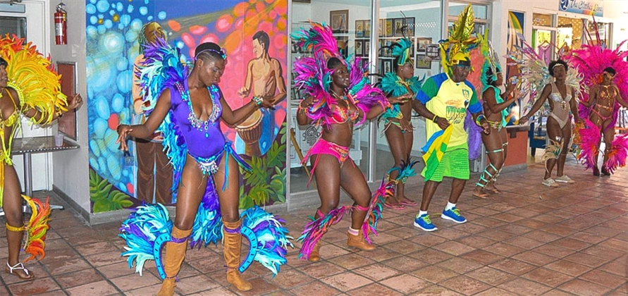 Cruise numbers double in St. Vincent and The Grenadines