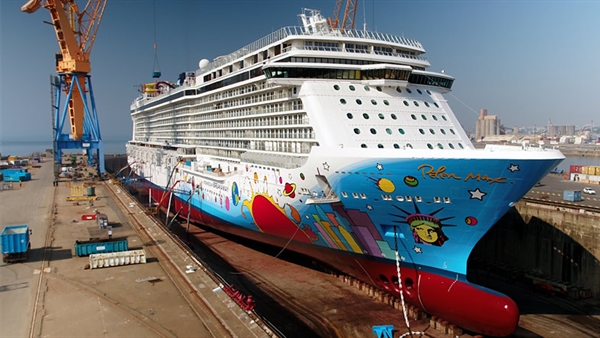 Damen Shiprepair Brest refurbishes Norwegian Breakaway