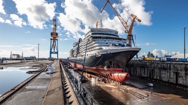 Damen Shiprepair Brest completes refit of Queen Elizabeth