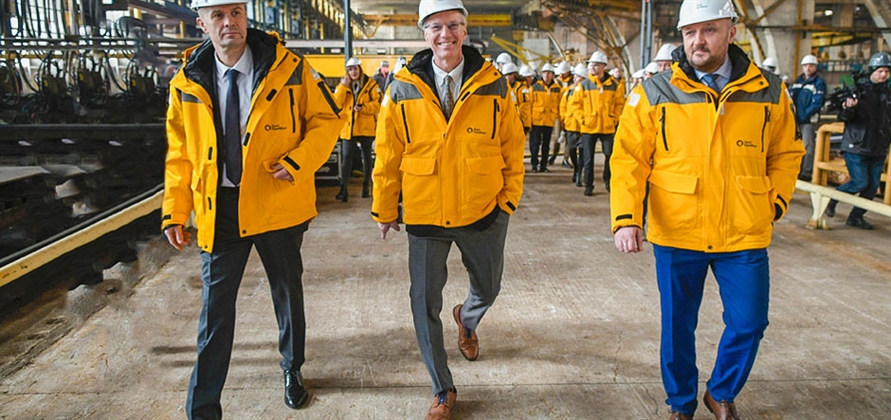 quark expeditions jacket