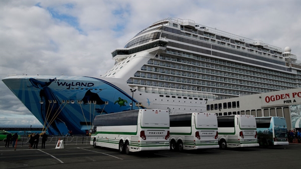 NCLH signs berthing deal with Greater Victoria Harbour Authority