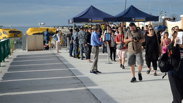 Spectrum of the Seas calls at new Ilocos Cruise Port